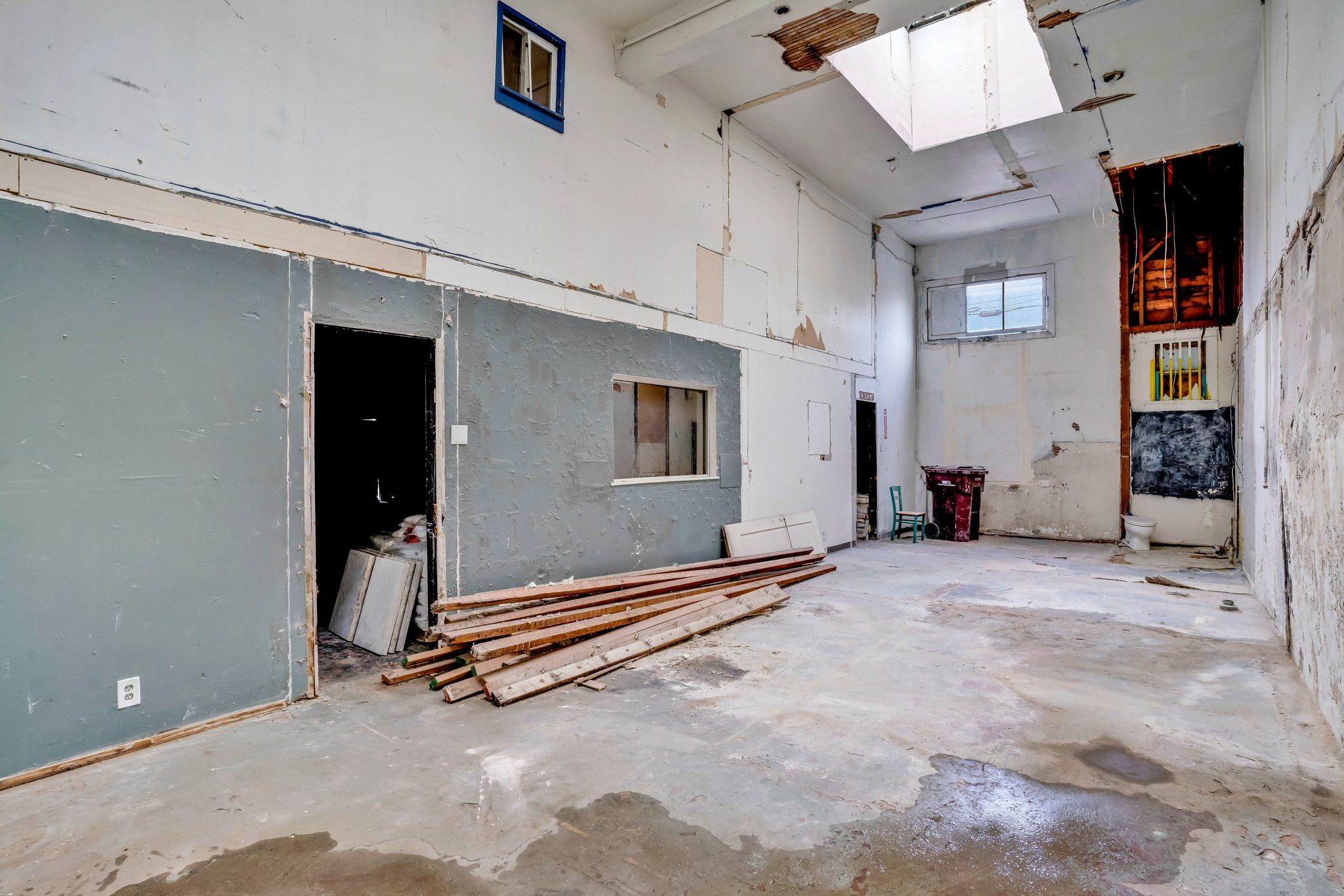 Commercial/Retail/Lease/Mixed Use